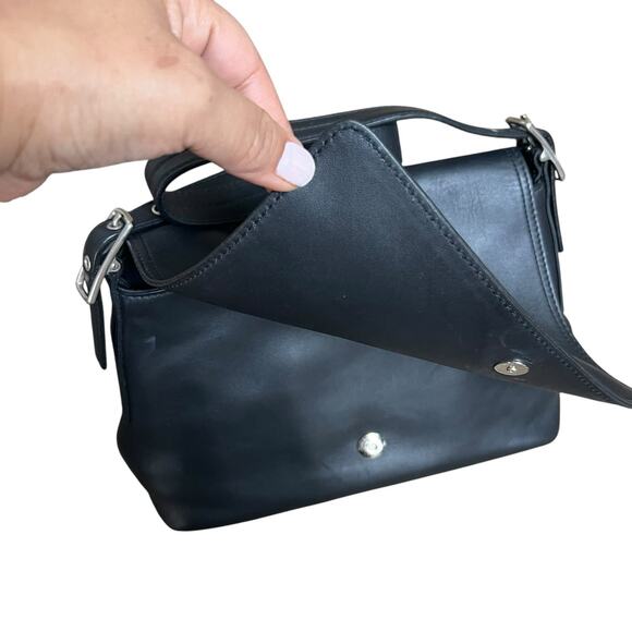 Coach Vintage Black Leather Legacy Studio Flap Shoulder Bag NWOT - Picture 4 of 16